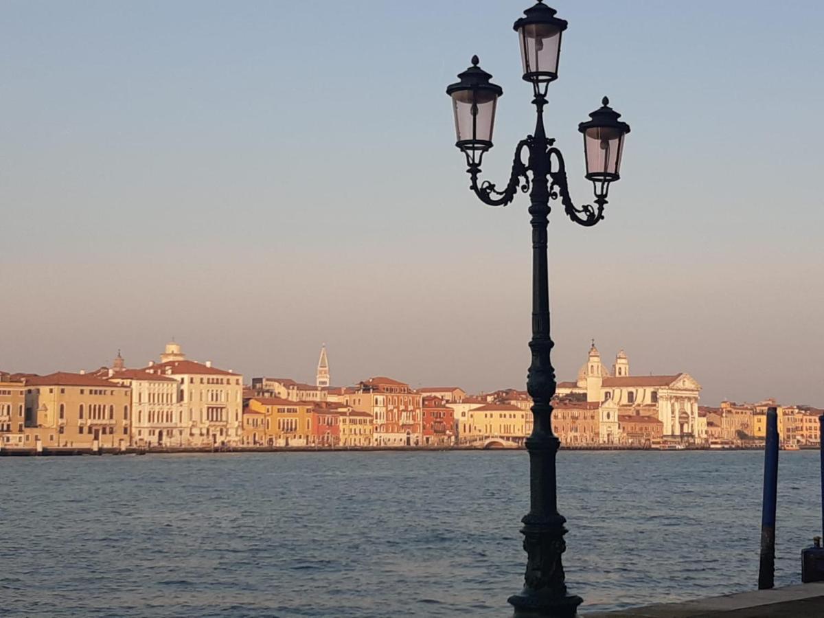 Appartement Giudecca Molino Stucky à Venise Extérieur photo